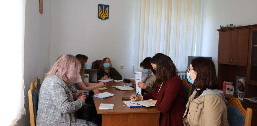 Нарада щодо здійснення заходів утворення та реорганізації  Мостиської райдержадміністрації