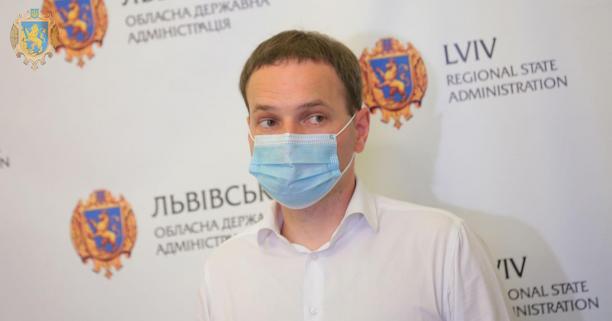 «Вакцинація є єдиним способом повернутися до звичного життя без карантину», – Орест Чемерис