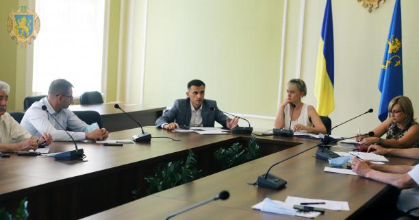 «Ефективний менеджмент та спільні зусилля області і НСЗУ забезпечать сталий розвиток медицини області», – Іван Собко