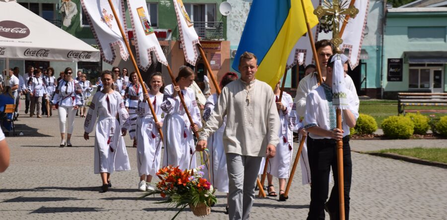 У місті Яворові вшанували Героїв України