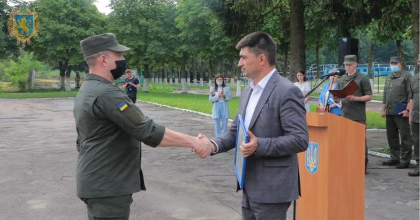 На честь створення військової частини «3002» військовослужбовців відзначили подяками від Львівської облдержадміністрації