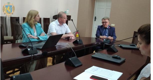 В Університеті Франка обговорили перспективи квантового програмування