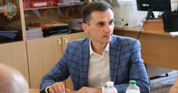 «Програма розвитку освіти фінансується і виконується згідно з місячними призначеннями», – Іван Собко на профільній комісії облради