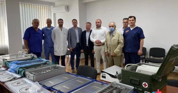 8-ма міська клінічна лікарня отримала хірургічні інструменти та медичний інвентар з Німеччини