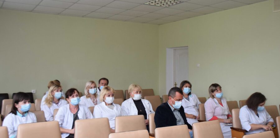 Нарада з питань проведення вакцинації від COVID-19