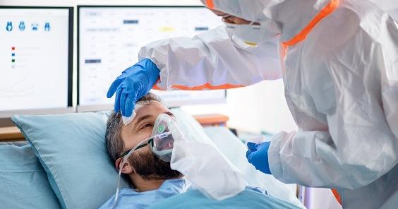 Майже 300 нових хворих та 10 летальних випадків: новини COVID-19 за добу