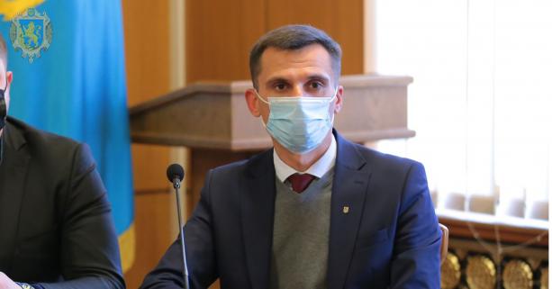 «Педагоги мають бути першими, хто популяризує вакцинацію», – Іван Собко