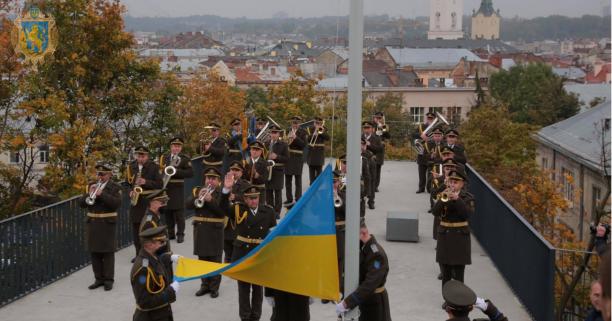 Пам’ять Героїв України вшанували на Меморіалі Небесної Сотні у Львові