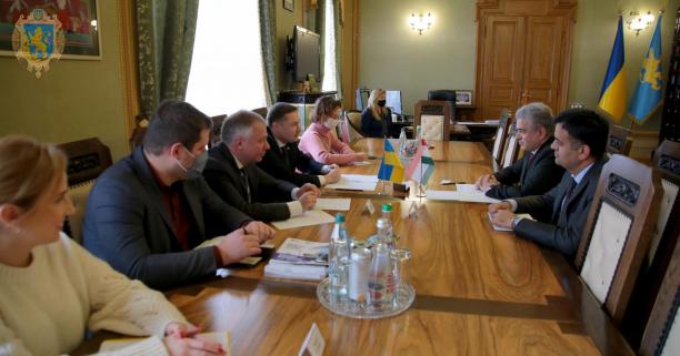 Максим Козицький зустрівся із Надзвичайним і Повноважним Послом Республіки Таджикистан в Україні