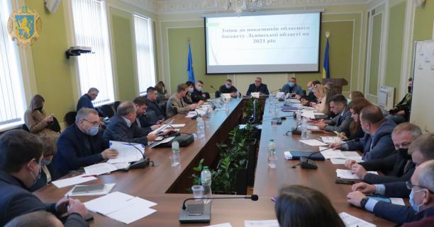 Бюджетна комісія відклала розгляд питання щодо розподілу коштів на енергоносії обласних установ