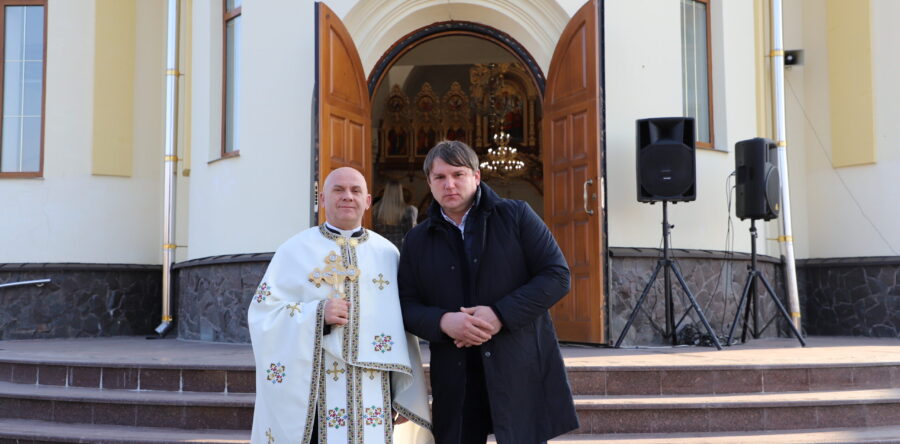 У храмі Святої Параскеви відбулась урочиста літургія з нагоди Храмового празника