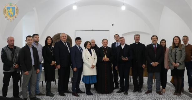 У Рава-Руській реалізують проект зі створення осередку культур разом з ДБСТ