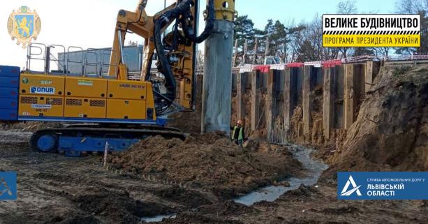 На об’їзній Львова відновлюють шляхопровід