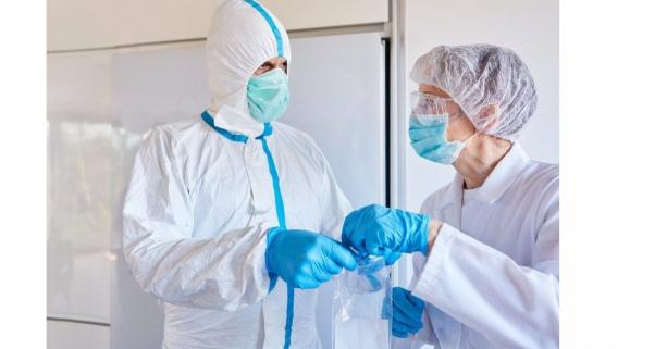 НСЗУ підвищила тарифи за лікування хворих на COVID-19