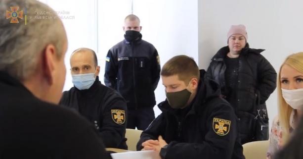 Рятувальники Львівщини проводять профілактичну роботу щодо запобігання виникненню пожеж