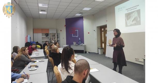 Для молоді провели інтенсивне навчання у Школі молодого журналіста