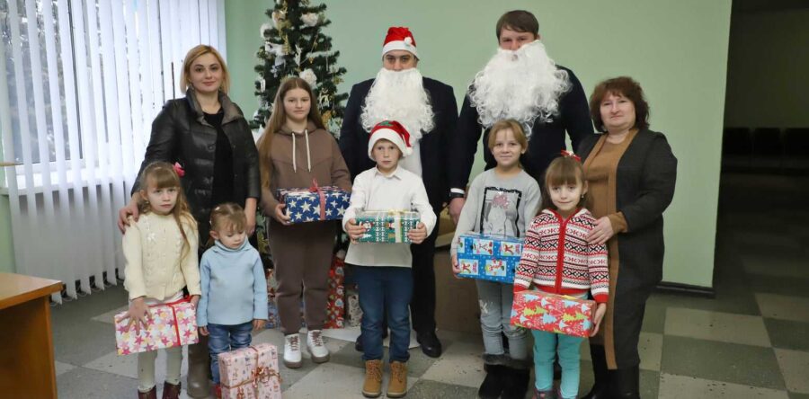 Святий Миколай продовжує творити диво та радість для діточок Яворівщини