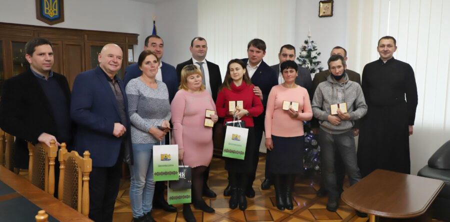 5 жінок Яворівського району отримали звання «Мати-героїня»