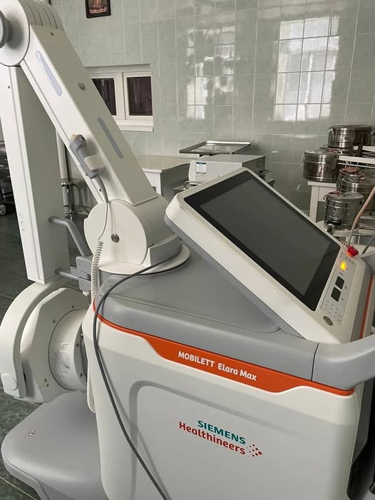 Німецькі благодійники передали новий рентген Яворівській центральній районній лікарні