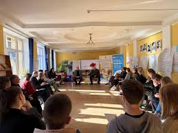 У Львові завершився курс підготовки для майбутніх усиновлювачів та прийомних батьків