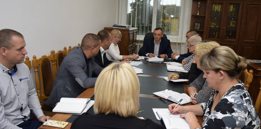 На апаратній нараді обговорили ряд важливих питань