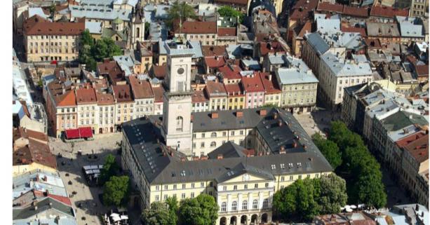 Тільки у Львові: до Дня міста екскурсоводи розповіли про свої улюблені локації