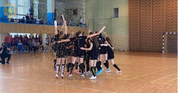 Львівські гандболістки стали чемпіонками одразу двох елітних дивізіонів