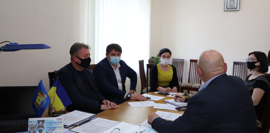 У райдержадміністрації відбулась нарада щодо організації та проведення Всеукраїнської прощі у с. Страдч