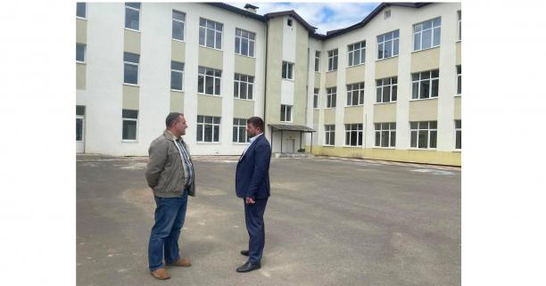 «Питання відновлення електропостачання в школі у Нижній Яблуньці намагатимемось вирішити», – Юрій Бучко