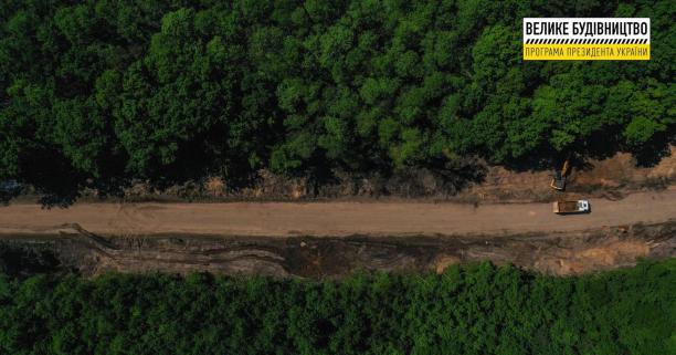 Тимошенко про “Велике будівництво”: за якістю ремонту доріг в Україні пильнують європейські компанії