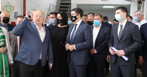 Дмитро Разумков зустрівся з керівництвом концерну «Електрон»