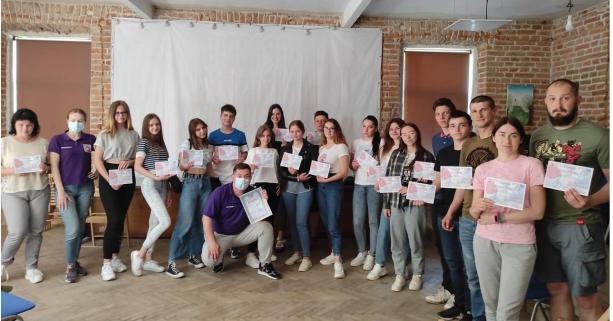 В громадах Львівщини молодь навчають основ домедичної допомоги