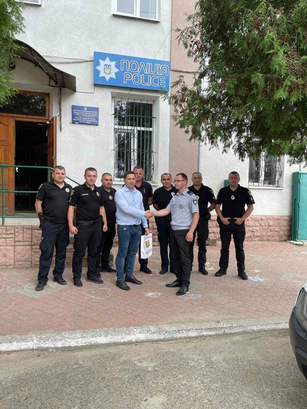 Працівників Мостиського відділення поліції привітали з професійним святом