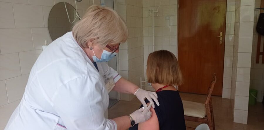 Єдиний шлях подолання пандемії – вакцинація!