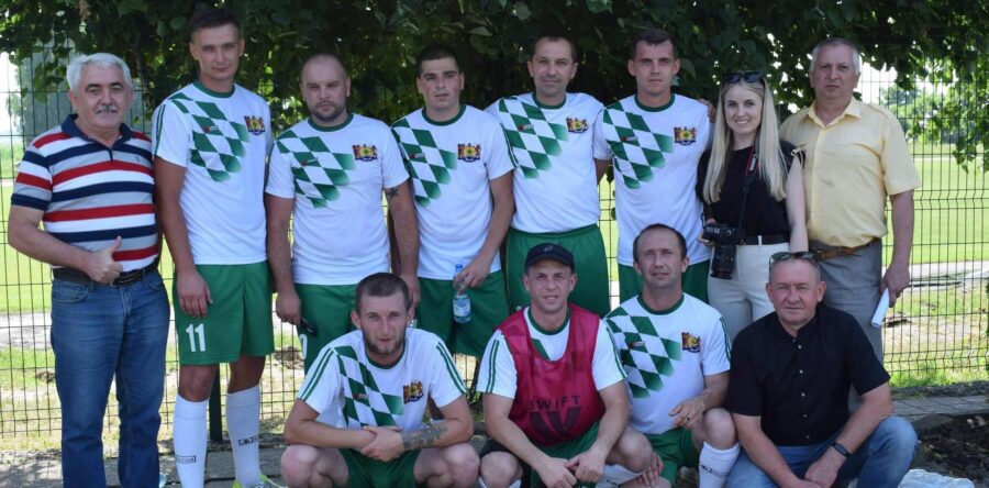 ФУТБОЛ ОБ’ЄДНУЄ ГРОМАДУ : «КУБОК МЕРА» В ЯВОРОВІ