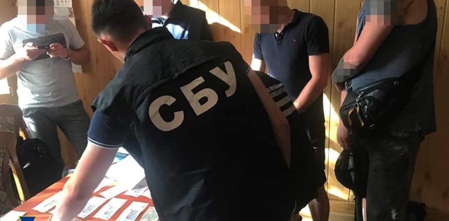 На Львівщині #СБУ затримала на хабарі керівника одного з підприємств гірничо-хімічної промисловості