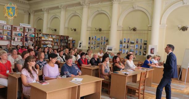«Бібліотека – відкритий публічний простір»: для бібліотекарів Львівщини провели навчання