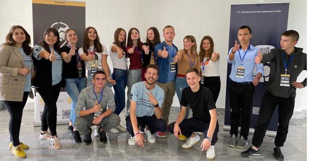 Команда молодіжного проєкту «Рада твого району» відвідала Меденицьку громаду