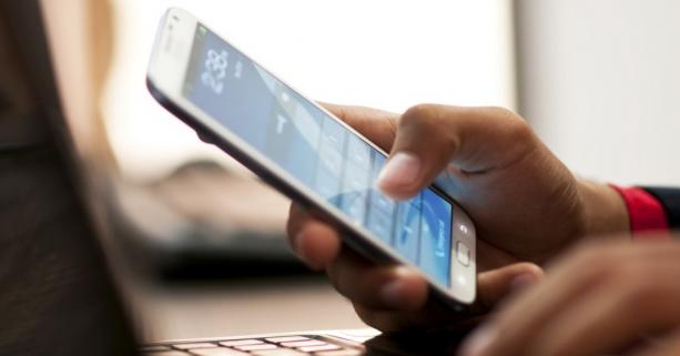 Відтепер повідомити про відсутність світла можна завдяки чат-ботам у Viber і Telegram