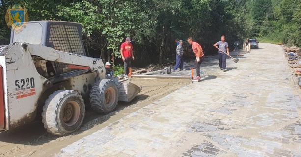 Ділянку дороги Ясениця – Новий Кропивник відремонтують до середини вересня