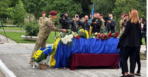 На Львівщині перепоховають загиблого на Сході України військовослужбовця Дмитра Гудзика