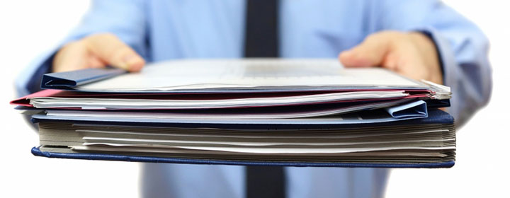 За допуск працівника до роботи без оформлення трудового договору передбачено відповідальність