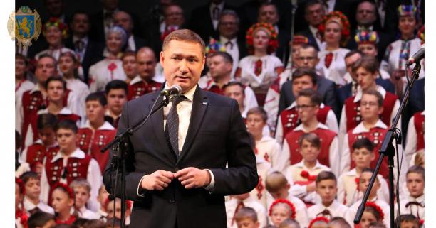 Максим Козицький привітав «Дударик» із 50-річчям