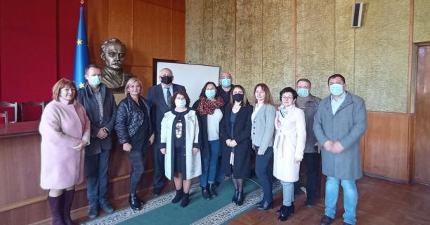 Для працівників служб у справах дітей провели тренінг щодо протидії насиллю над дітьми в сім’ї