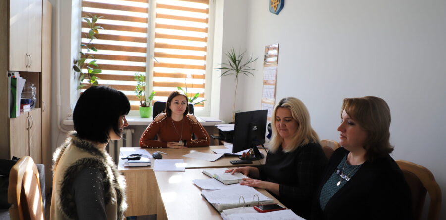 У райдержадміністрації розпочали оцінювання результатів державних службовців категорії “В”