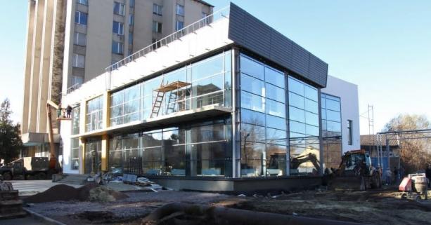 Один з найсучасніших в Україні Дрогобицький ЦНАП планують добудувати до кінця року