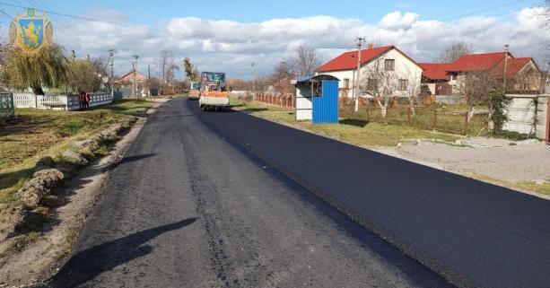 Велике будівництво: тривають ремонтні роботи ділянки автодороги Сокаль-Стоянів