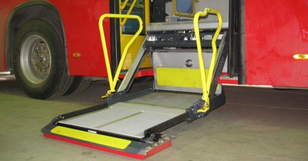 Дві громади області отримають спеціалізований транспорт для перевезення людей з інвалідністю