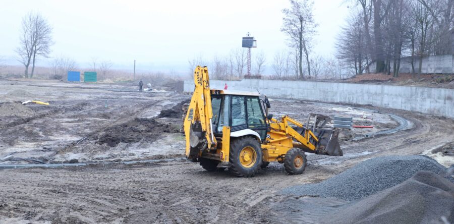 У місті Яворові триває капітальний ремонт стадіону імені Євгена Смука