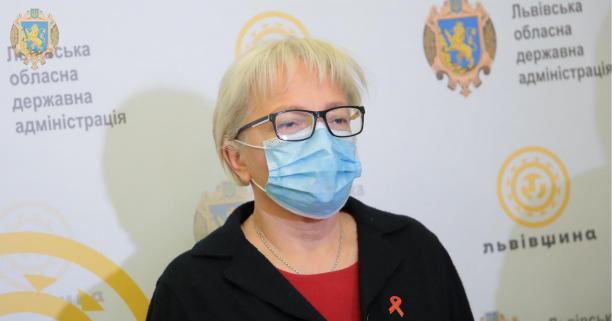 «Приблизно 30% з усіх інфікованих мешканців області навіть не здогадуються про свій ВІЛ-позитивний статус», – Мар’яна Служинська